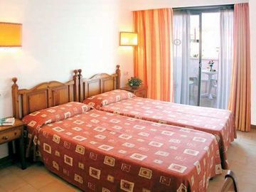 Hoposa Daina Apartment *